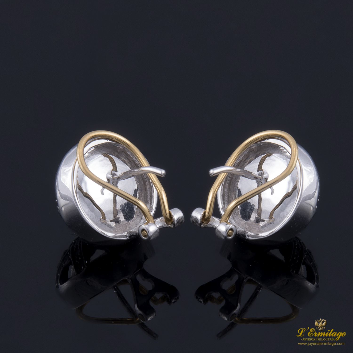Pendientes oro blanco y diamantes.