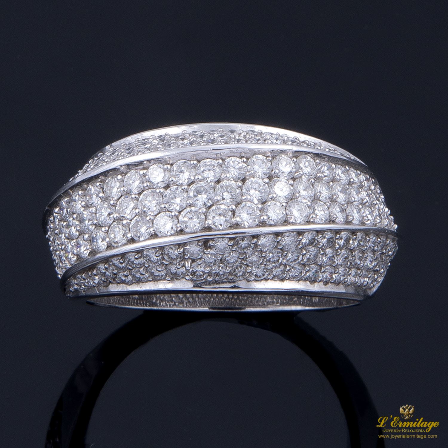 Sortija oro blanco pavé de diamantes 