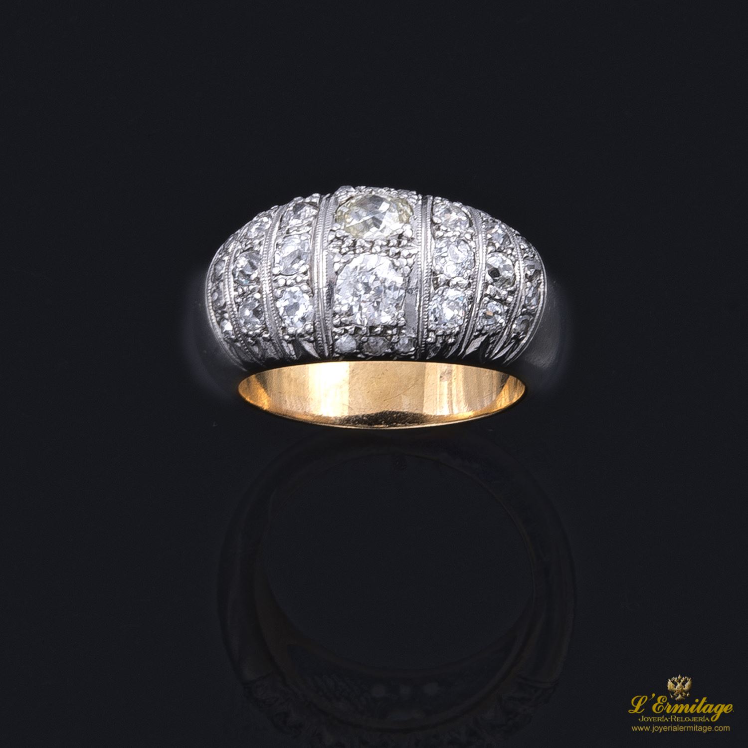 Sortija antigua oro blanco con cuajado de diamantes