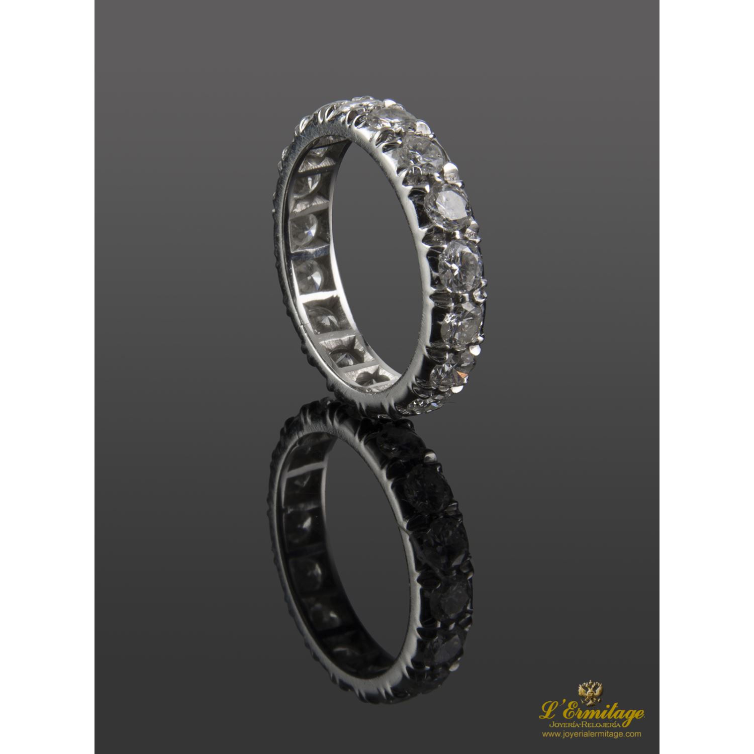 Sortija alianza catalana oro blanco y diamantes. Talla nº 7.