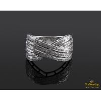 Sortija oro blanco y diamantes. Talla nº14.