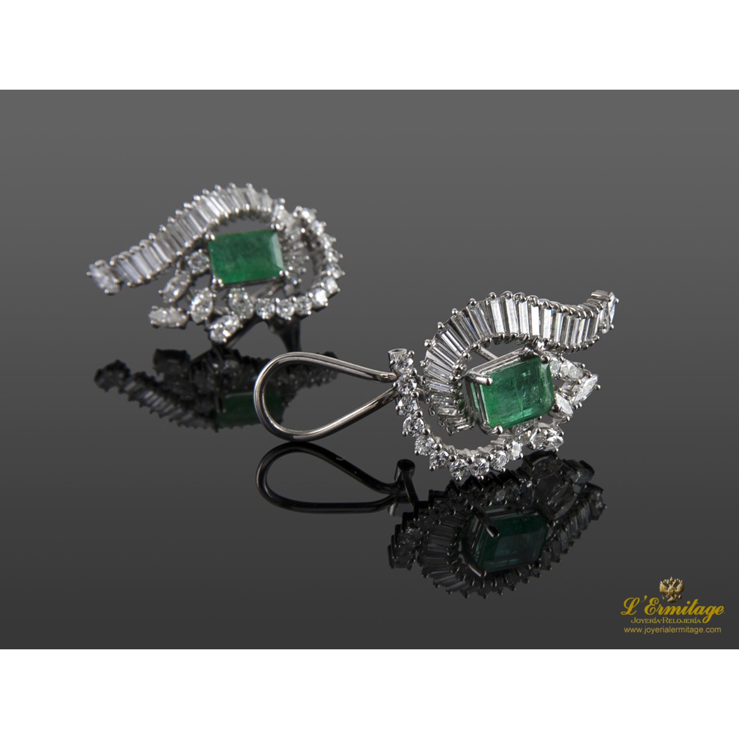 Pendientes antiguos oro blanco esmeralda y diamantes