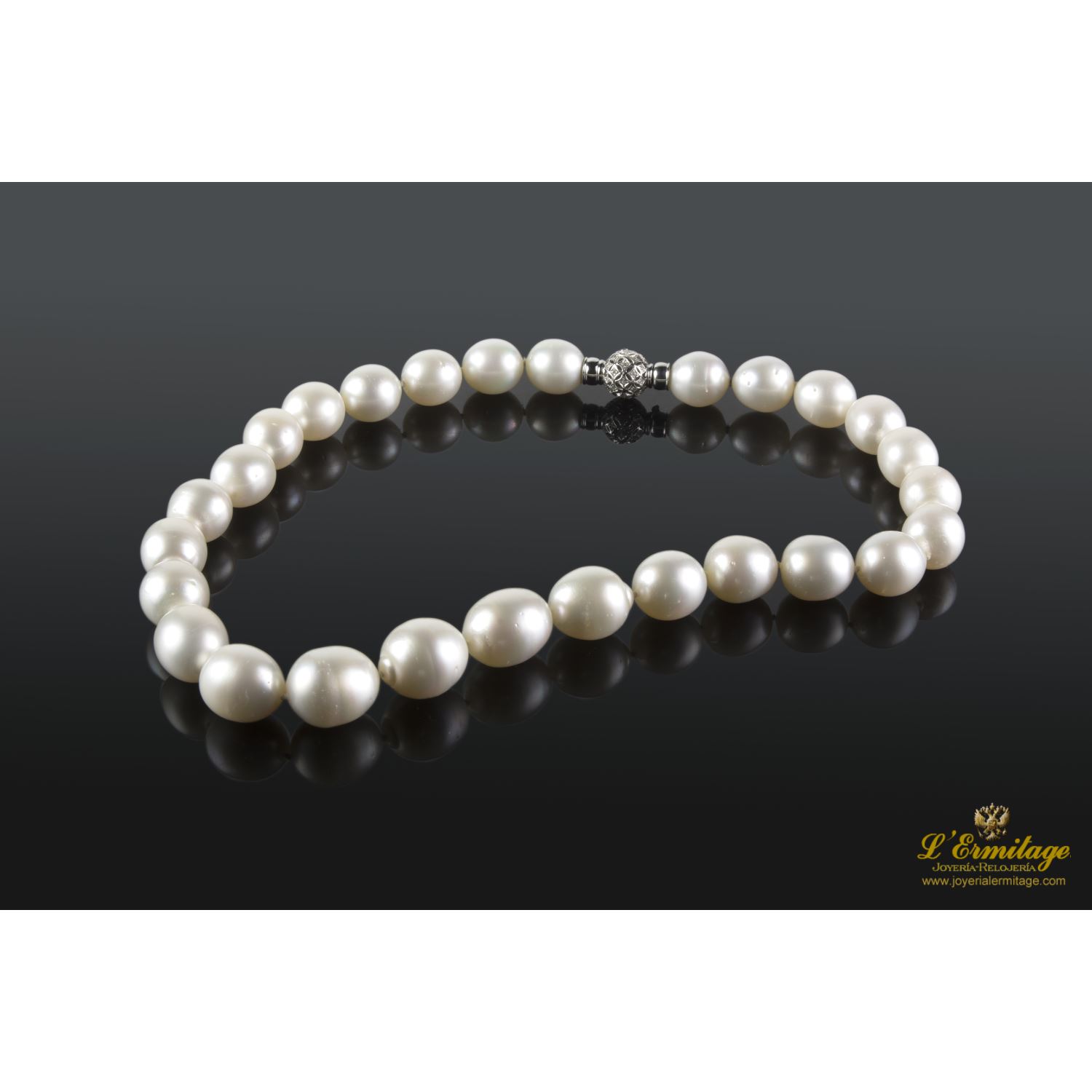 Collar perlas australianas. 40 Cm largo.