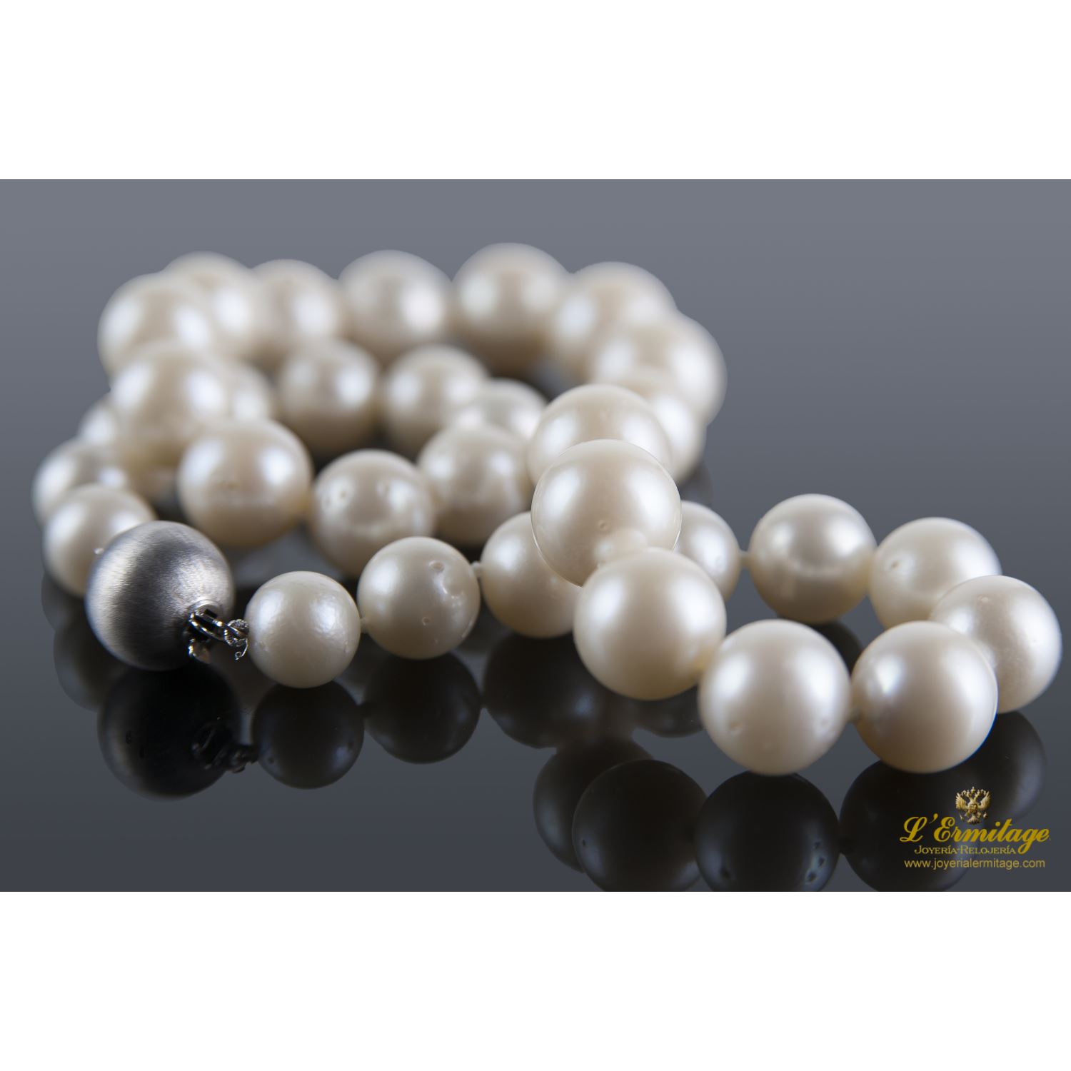 Collar perlas australianas en degradé. 40Cm largo.