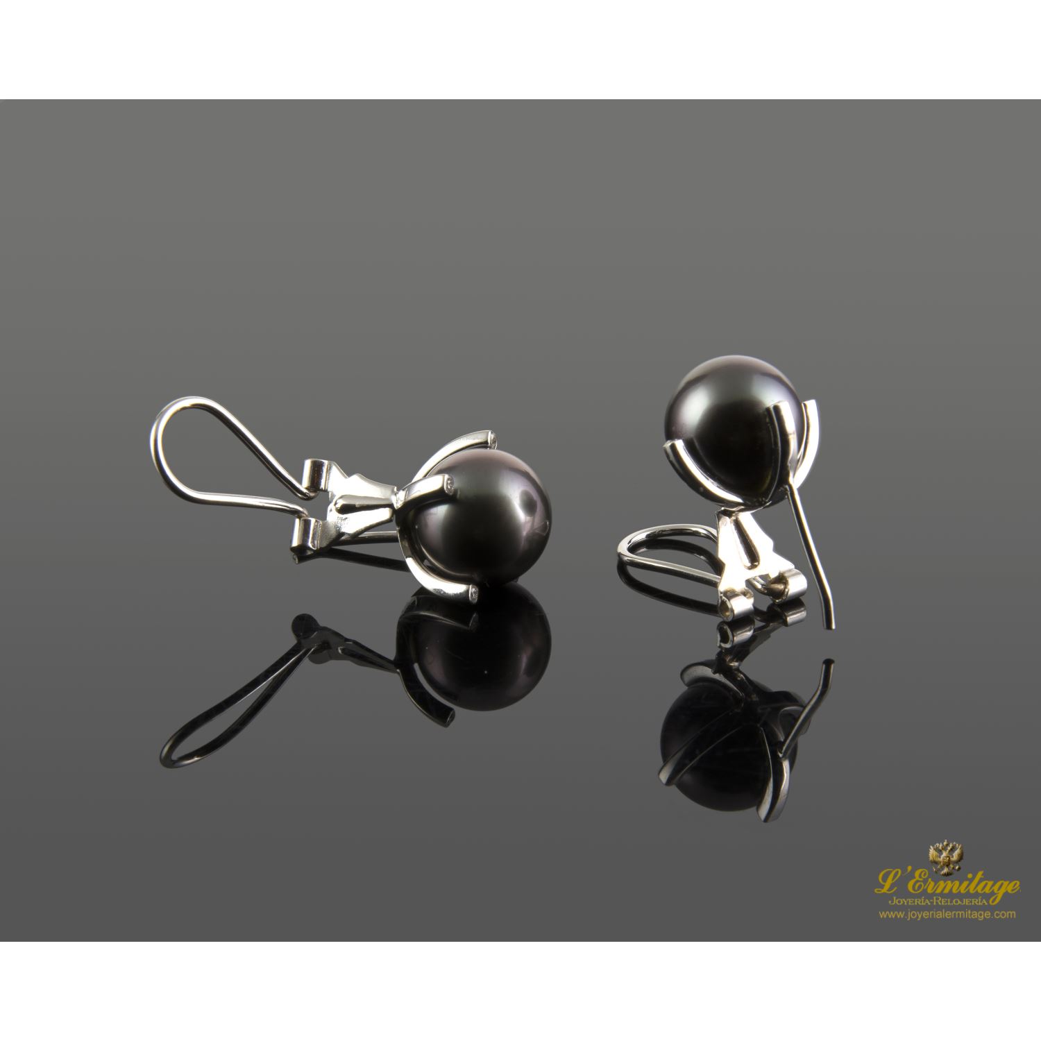 Pendientes en oro blanco con perlas tahiti y brillantes