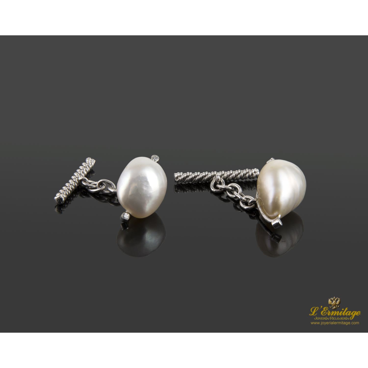 Gemelos oro blanco perla y diamantes