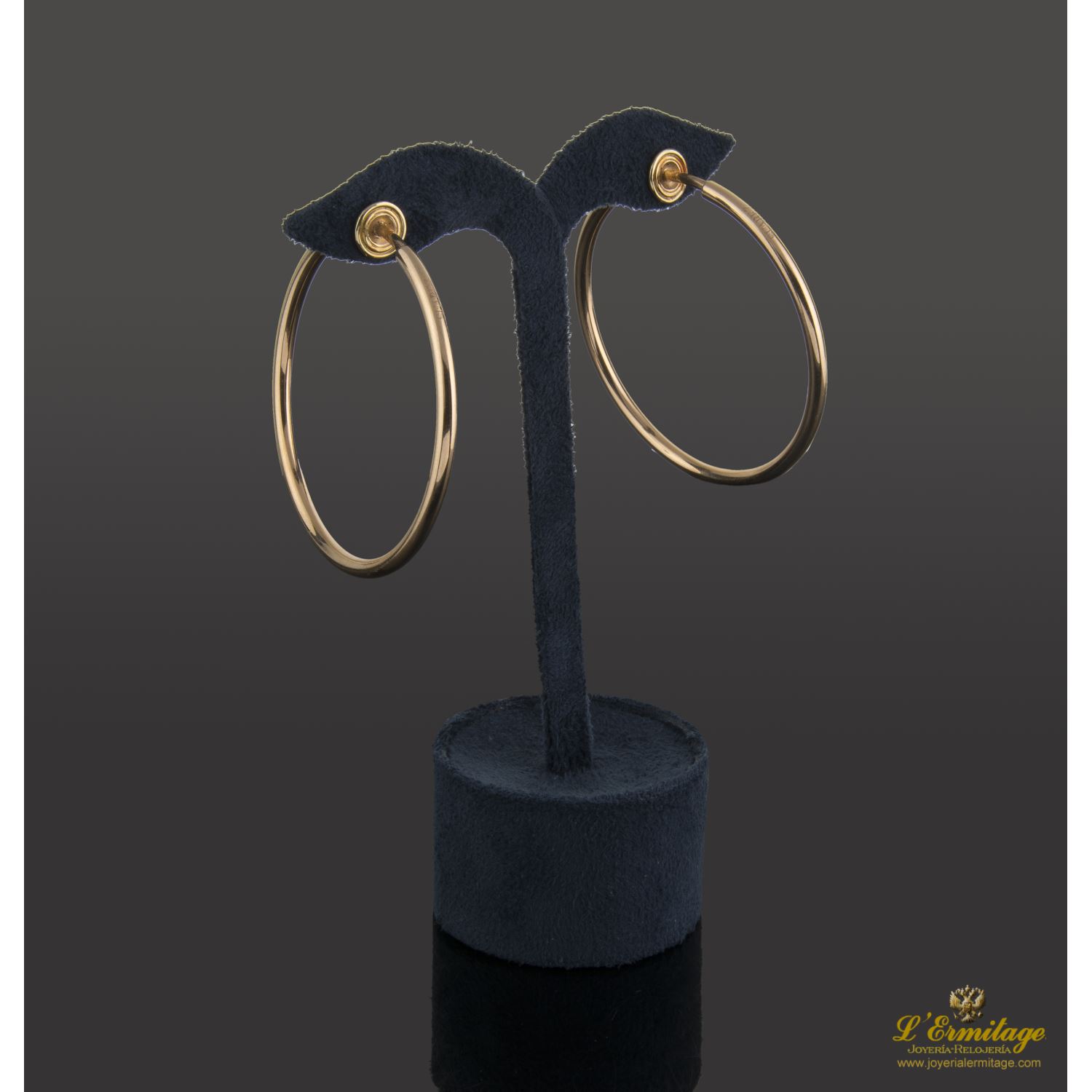 Pendientes realizados en oro rosa