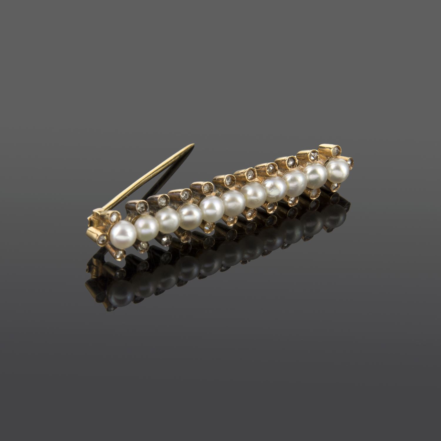 Broche-alfiler antiguo oro amarillo perlas