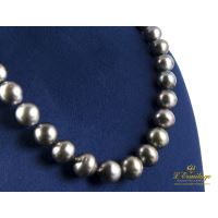 Collar perlas negras tahití en degrade