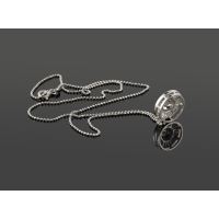 Collar en oro blanco con con colgante de brillantes.