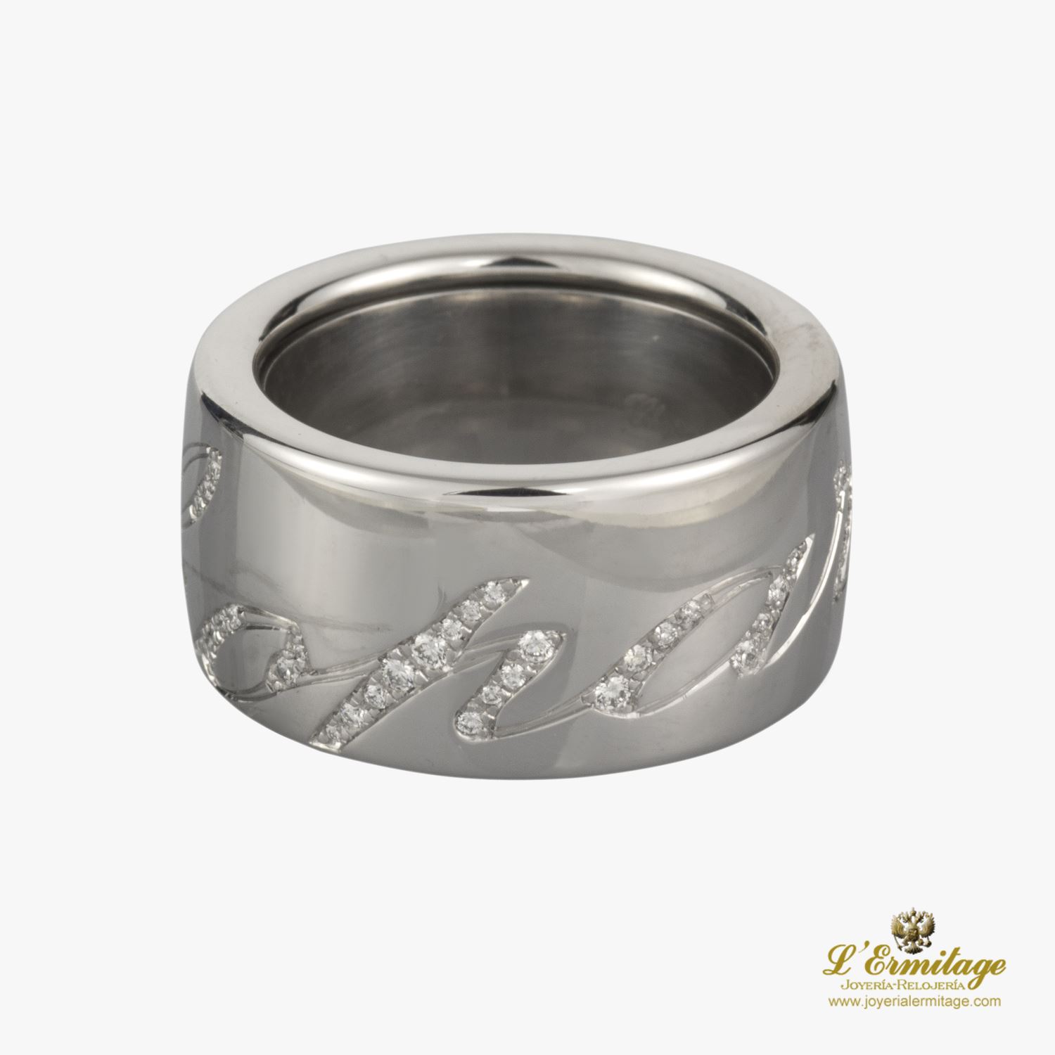 Sortija chopard chopardissimo oro blanco y diamantes. Talla nº: 12.