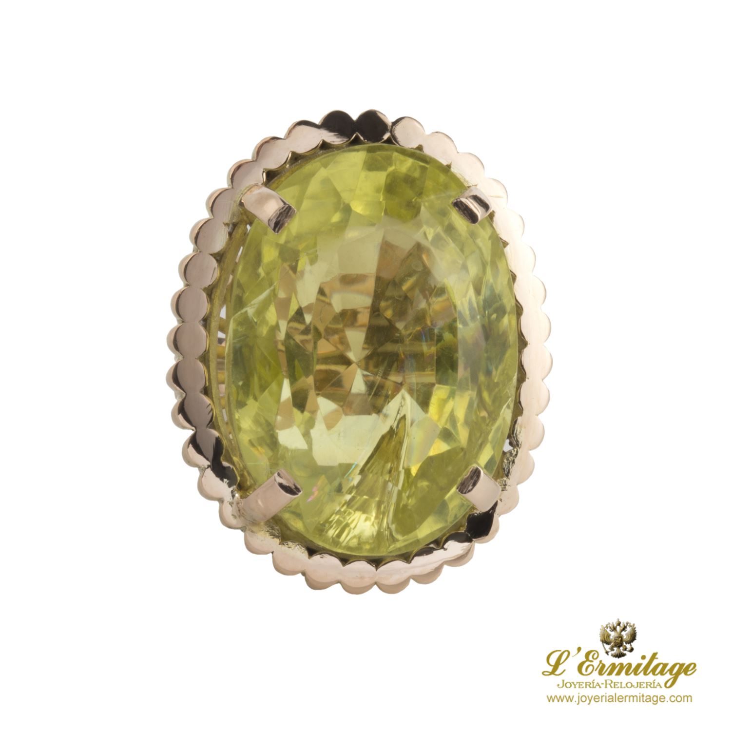 Sortija vintage en oro rosa y cuarzo limón.