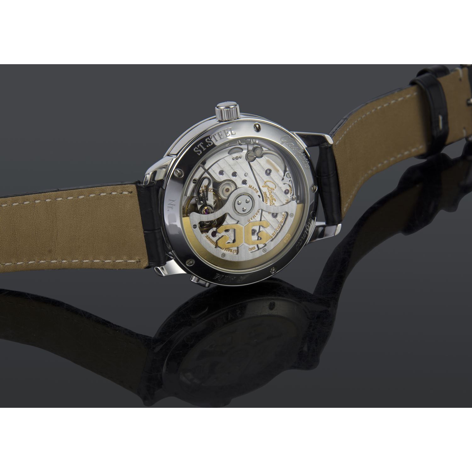 Senator panorama acero date.   