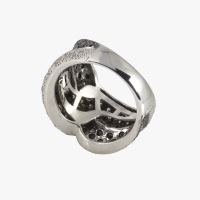 Sortija oro blanco con diamantes naturales.