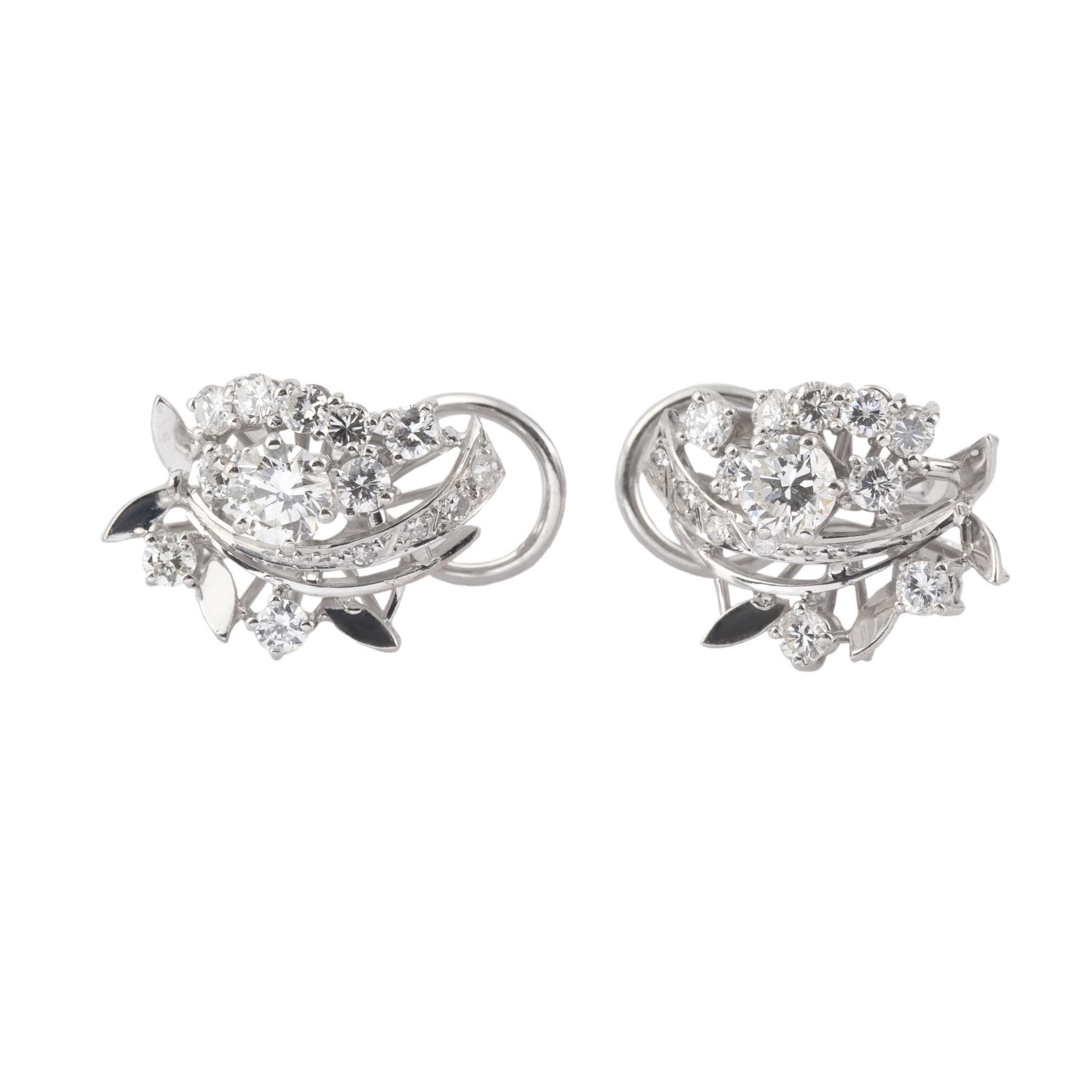 Pendientes oro blanco y diamantes.