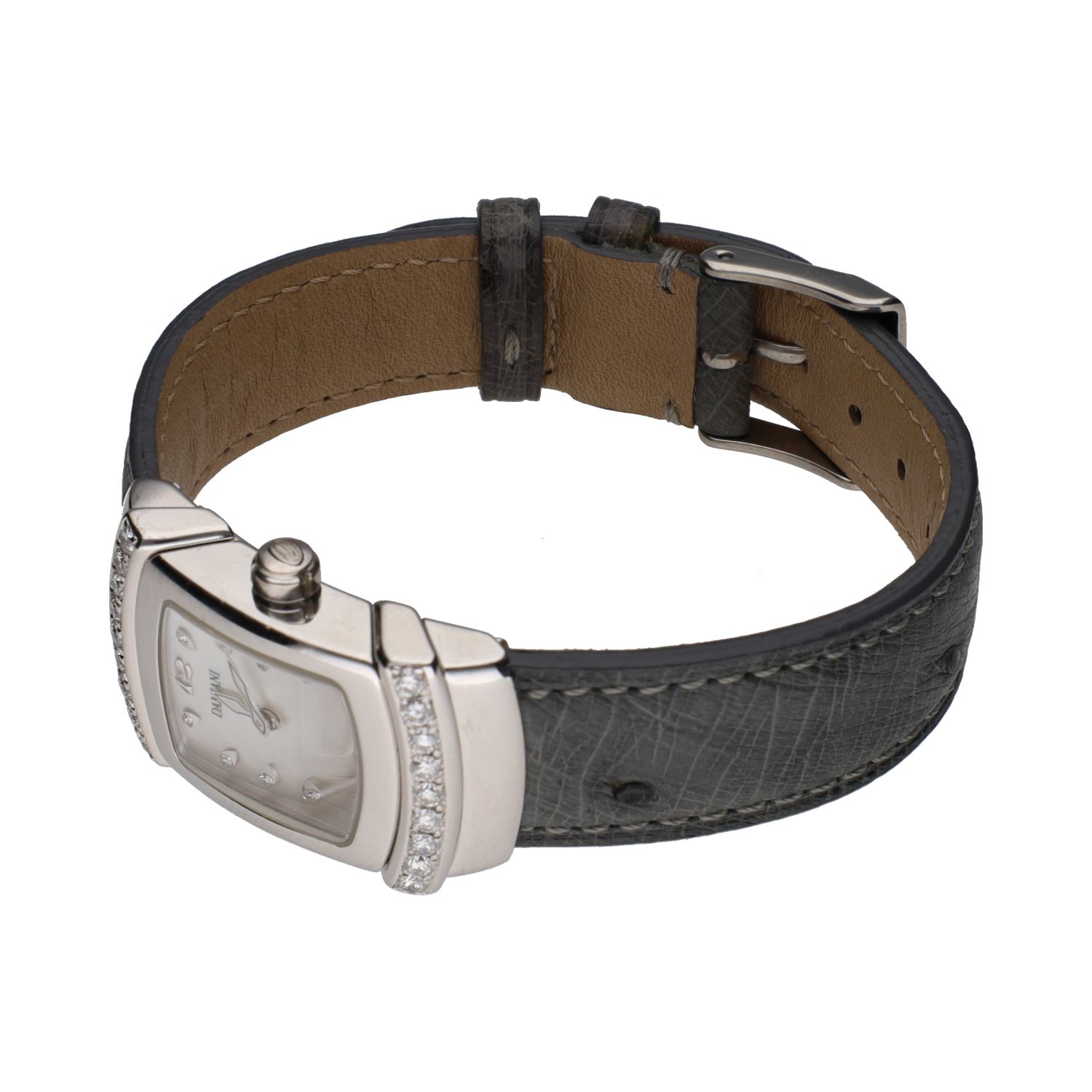 Reloj damiani en oro blanco y brillantes.    