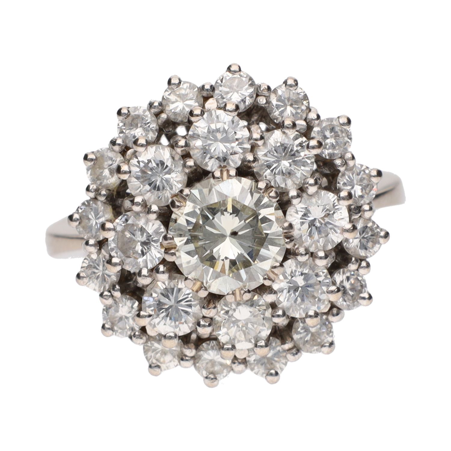 Sortija realizada en oro blanco y brillantes. Talla 15.