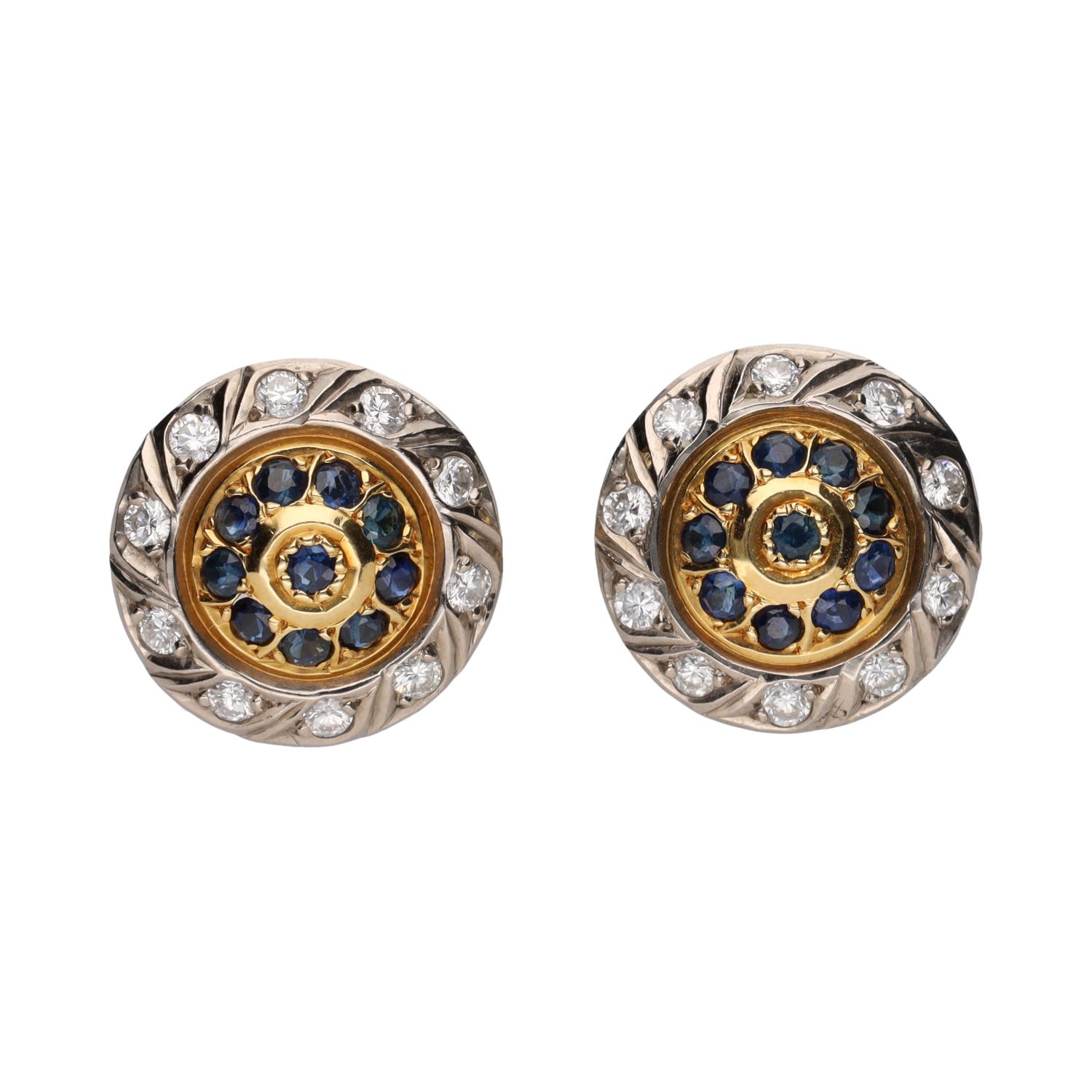 Pendientes antiguos en oro amarillo y oro blanco con zafiros y diamantes.