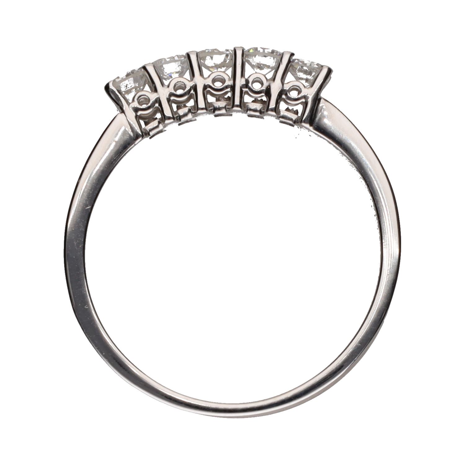 Sortija cinquillo en oro blanco con brillantes. Talla 16.