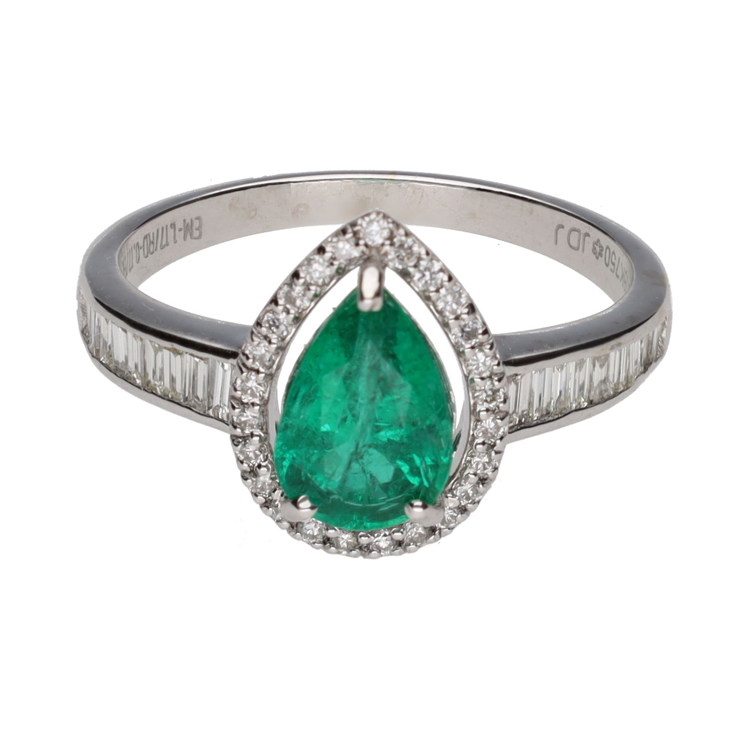 Sortija en oro blanco con esmeralda y diamantes. Talla 15.