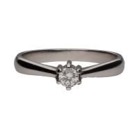 Sortija solitario en oro blanco con un brillante. Talla 18.