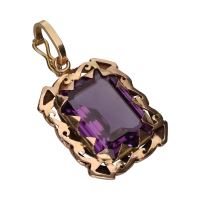 Colgante en oro amarillo con una amatista.