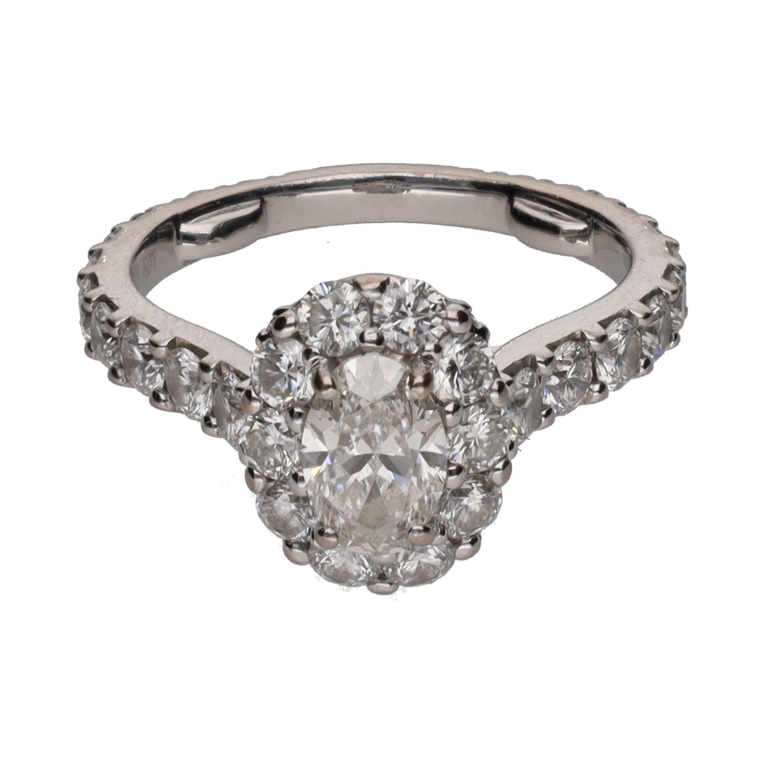 Sortija firmada por graff en oro blanco con brillantes. Talla 5.