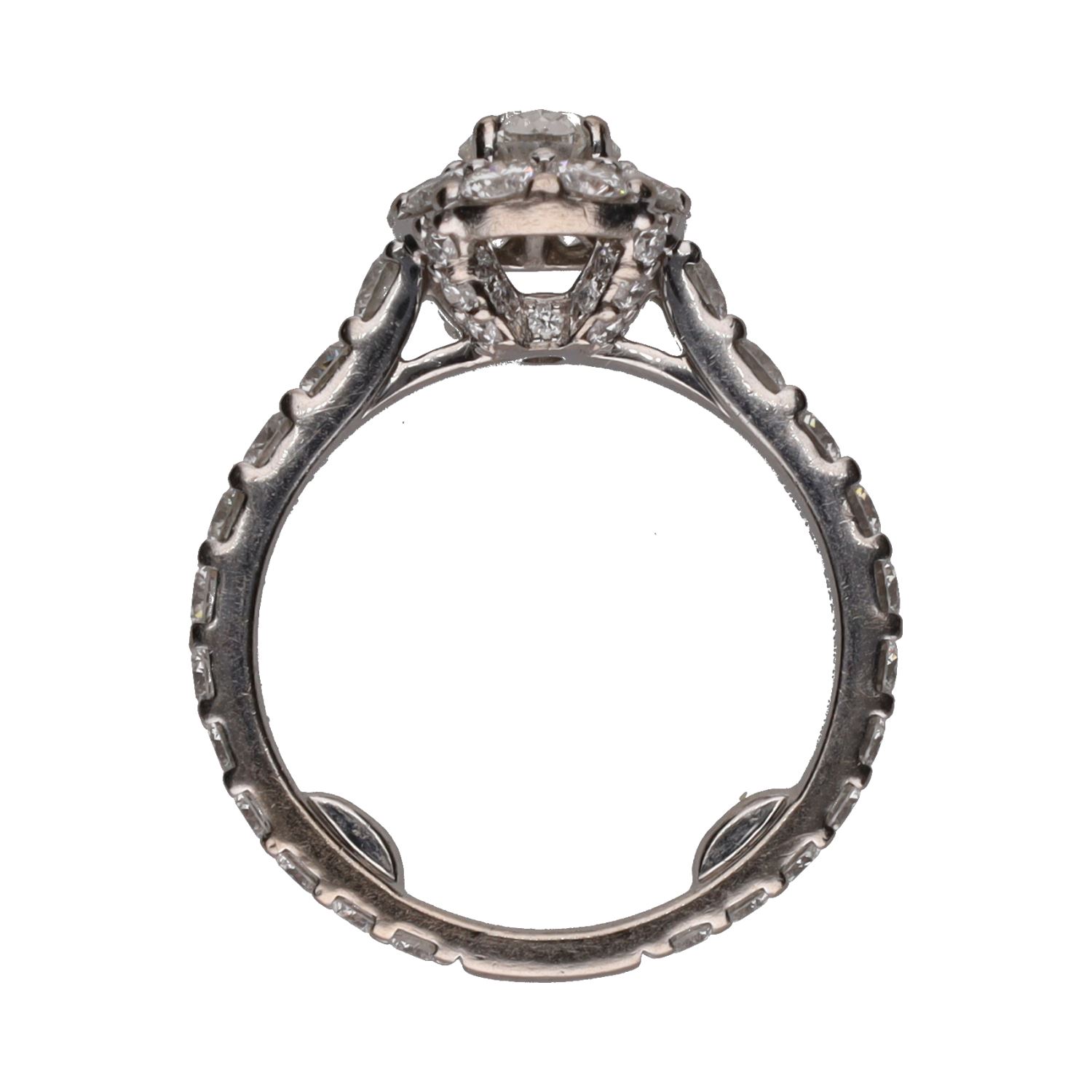 Sortija firmada por graff en oro blanco con brillantes. Talla 5.