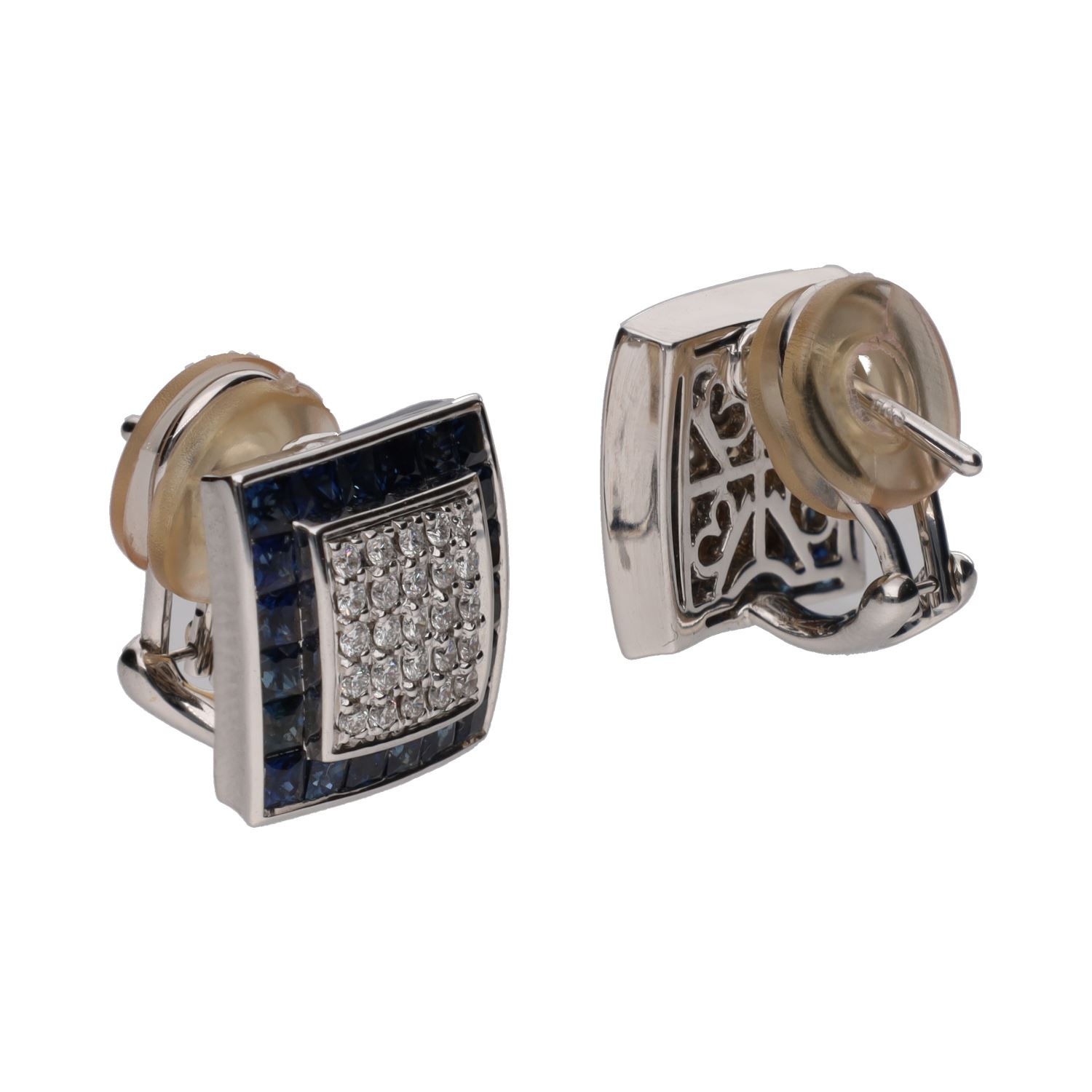 Pendientes cuadrados en oro blanco con zafiros y brillantes.