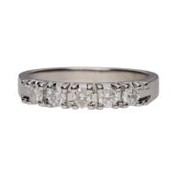 Sortija cintillo en oro blanco con brillantes. Talla 14.