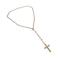 Rosario en oro amarillo.