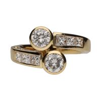 Sortija tu y yo en oro amarillo con brillantes. Talla 12.