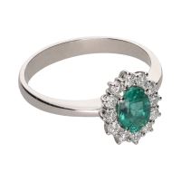 Sortija en oro blanco con esmeralda y brillantes. Talla 15.