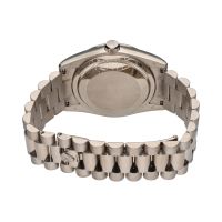 Day-date president oro blanco 36mm.   