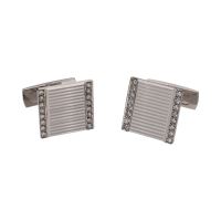 Gemelos cuadrados en oro blanco con brillantes.