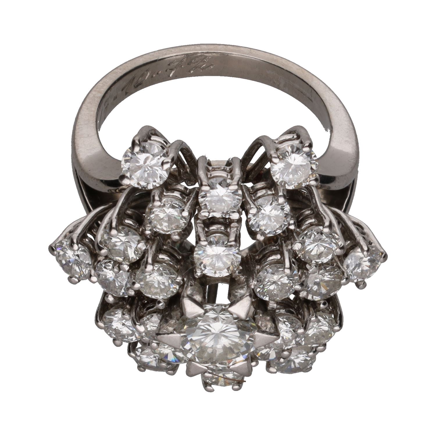 Sortija en oro blanco con brillantes. Talla 9.