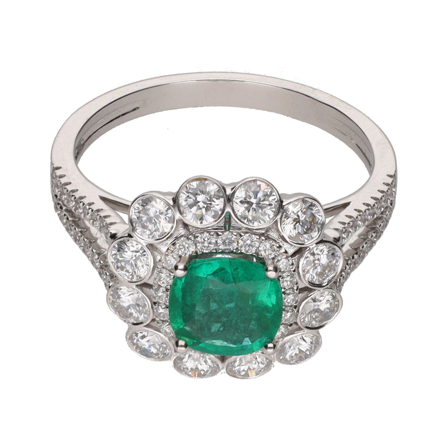 Sortija en oro blanco con esmeralda y brillantes. Talla 13.