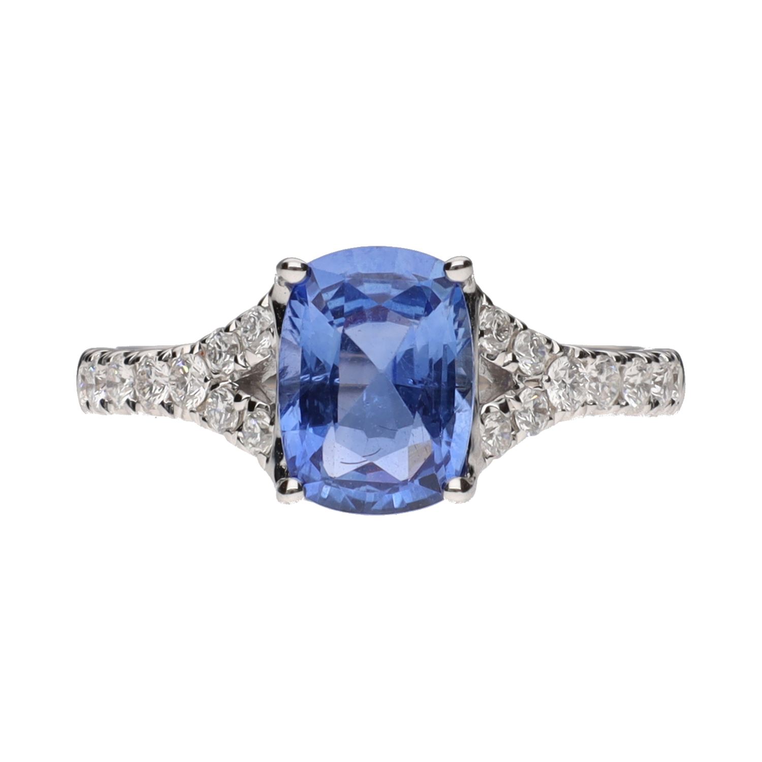 Sortija en oro blanco con zafiro y brillantes. Talla 14.