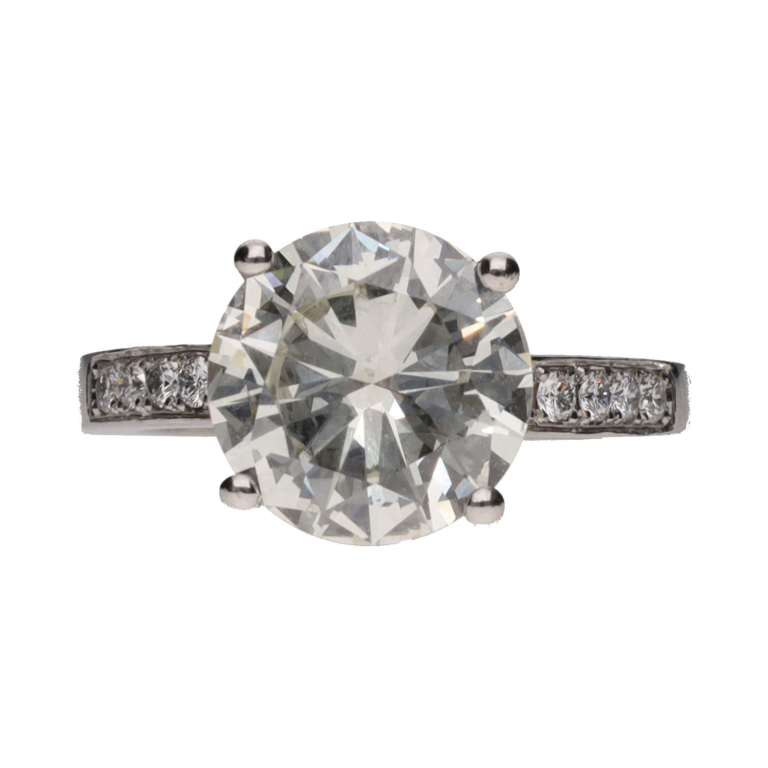Solitario en platino con brillante central 3,43ct . Talla 12.