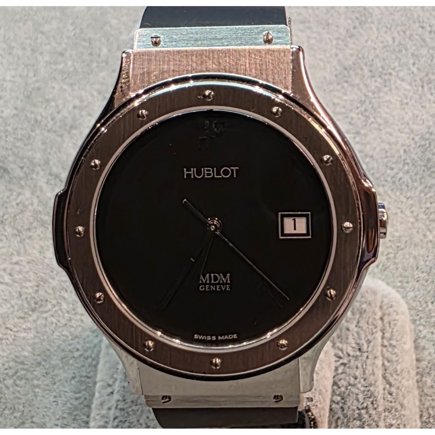 Classic acero caballero quartz 36mm.   