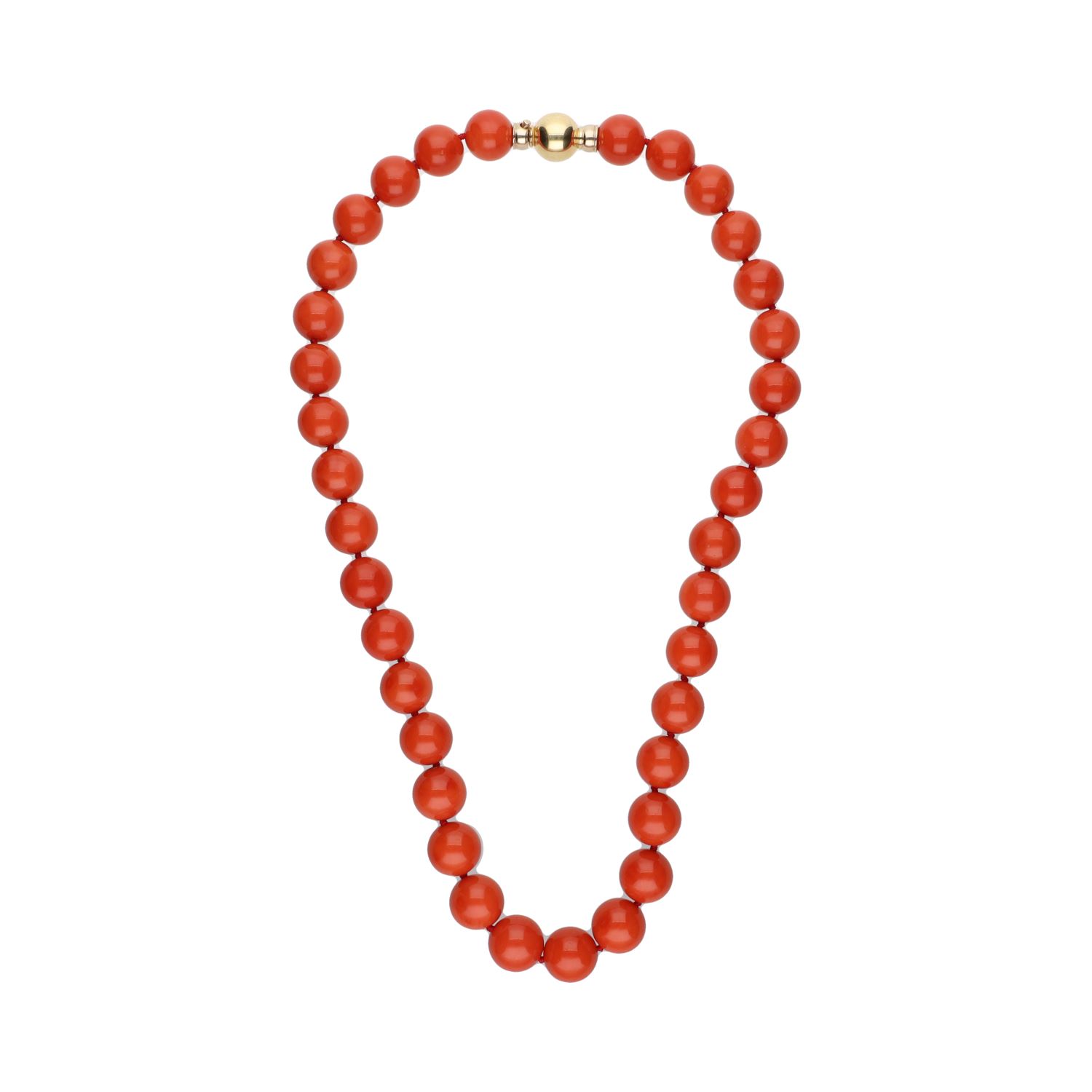 Collar bolas de coral con cierre en oro amarillo.