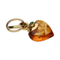 Colgante en oro amarillo con resina en forma de corazón.