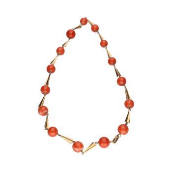 COLLARES<BR>COLLAR EN ORO AMARILLO CON BOLAS DE CO... · ref.: (LMX)
