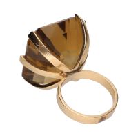 Sortija en oro amarillo con cuarzo. Talla 13.