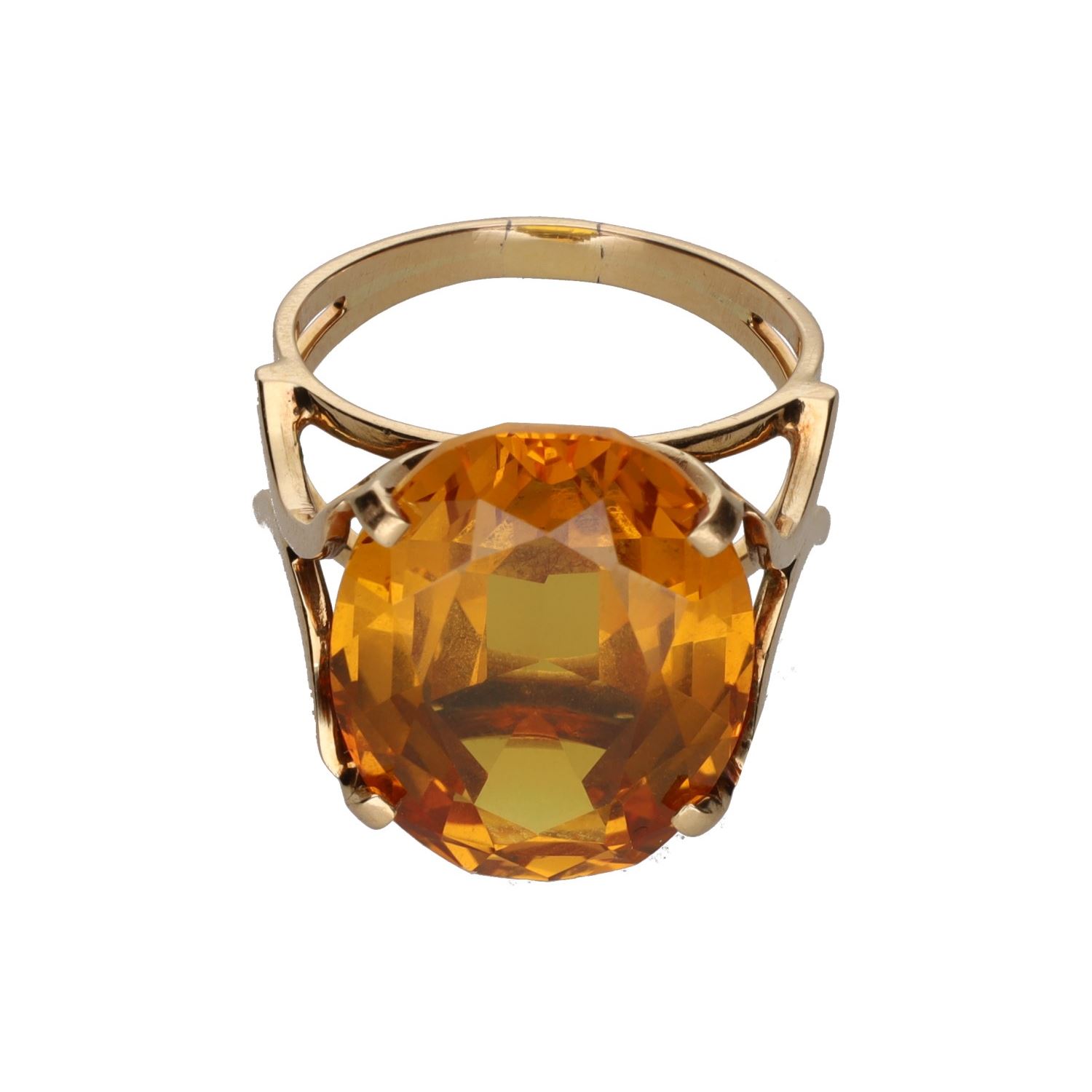 Sortija en oro amarillo con cuarzo. Talla 15.