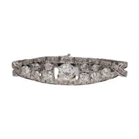 Pulsera antigua en oro blanco con diamantes.